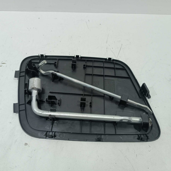 Tampa Lateral Suporte Chave Roda Outlander 2016 2018 A 2020 