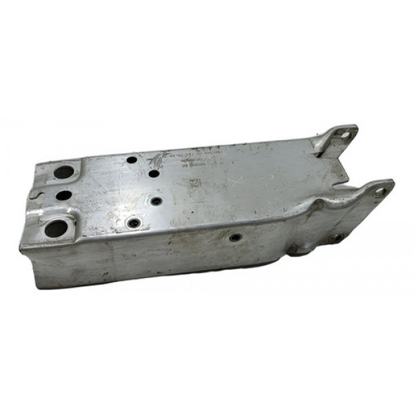 Suporte Alma Dianteira Direita Bmw X1 7406386 2018 M10213