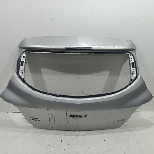 Tampa Traseira Chevrolet Onix 2015 2016 2017 2018 2019